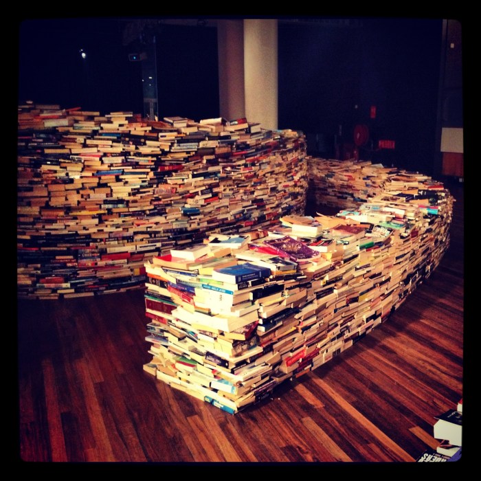 2012 08 08 Marcos Saboya and Gualter Pupo book maze @ RFH - picture by @michaelambjorn